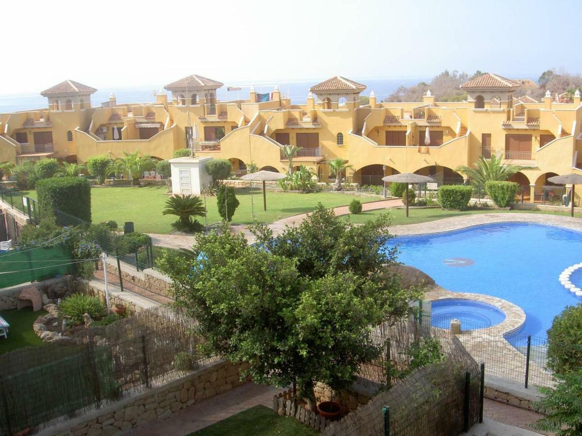 Mojon Hills Apartment Isla Plana Luaran gambar